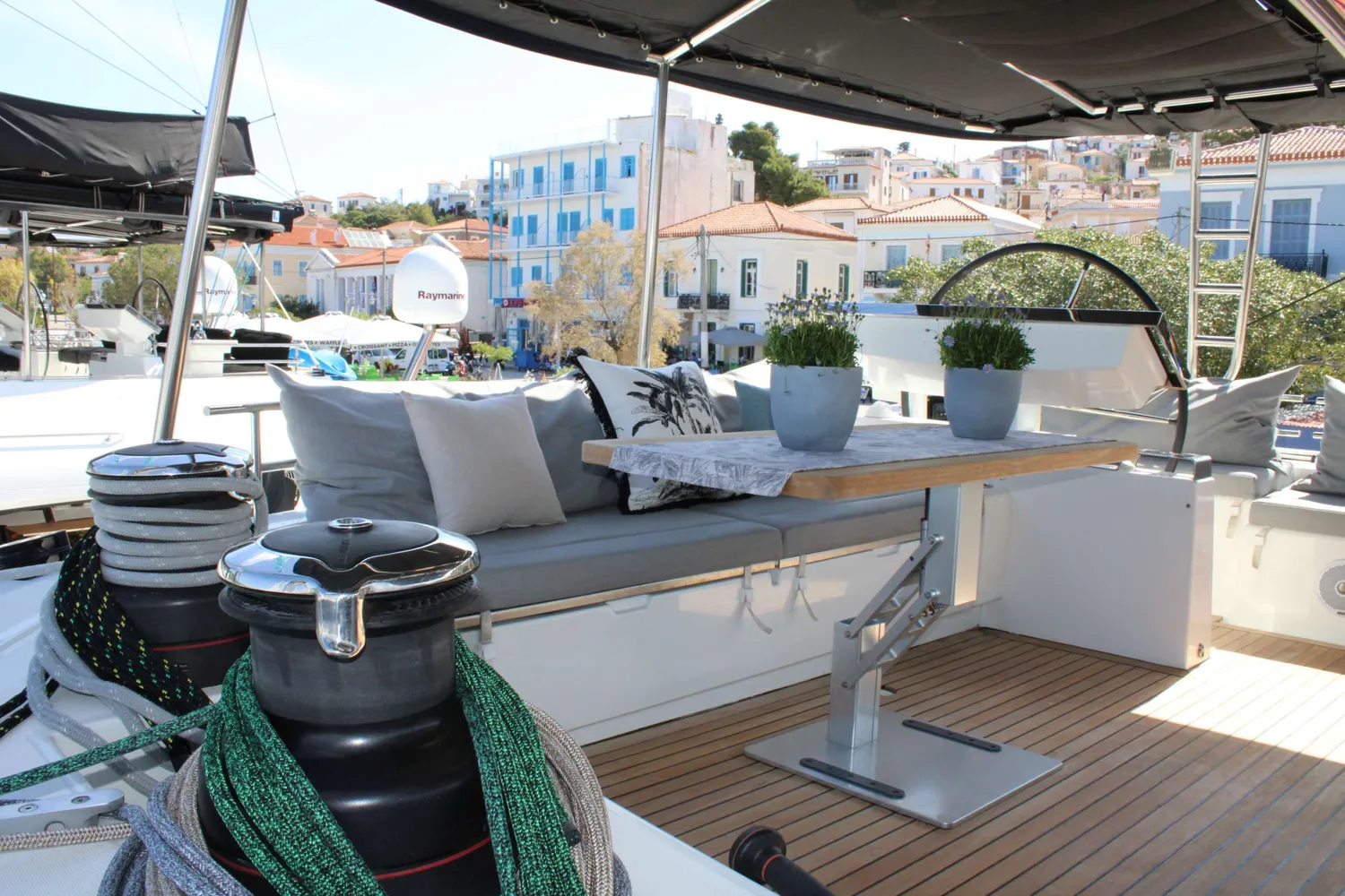 yacht-574217