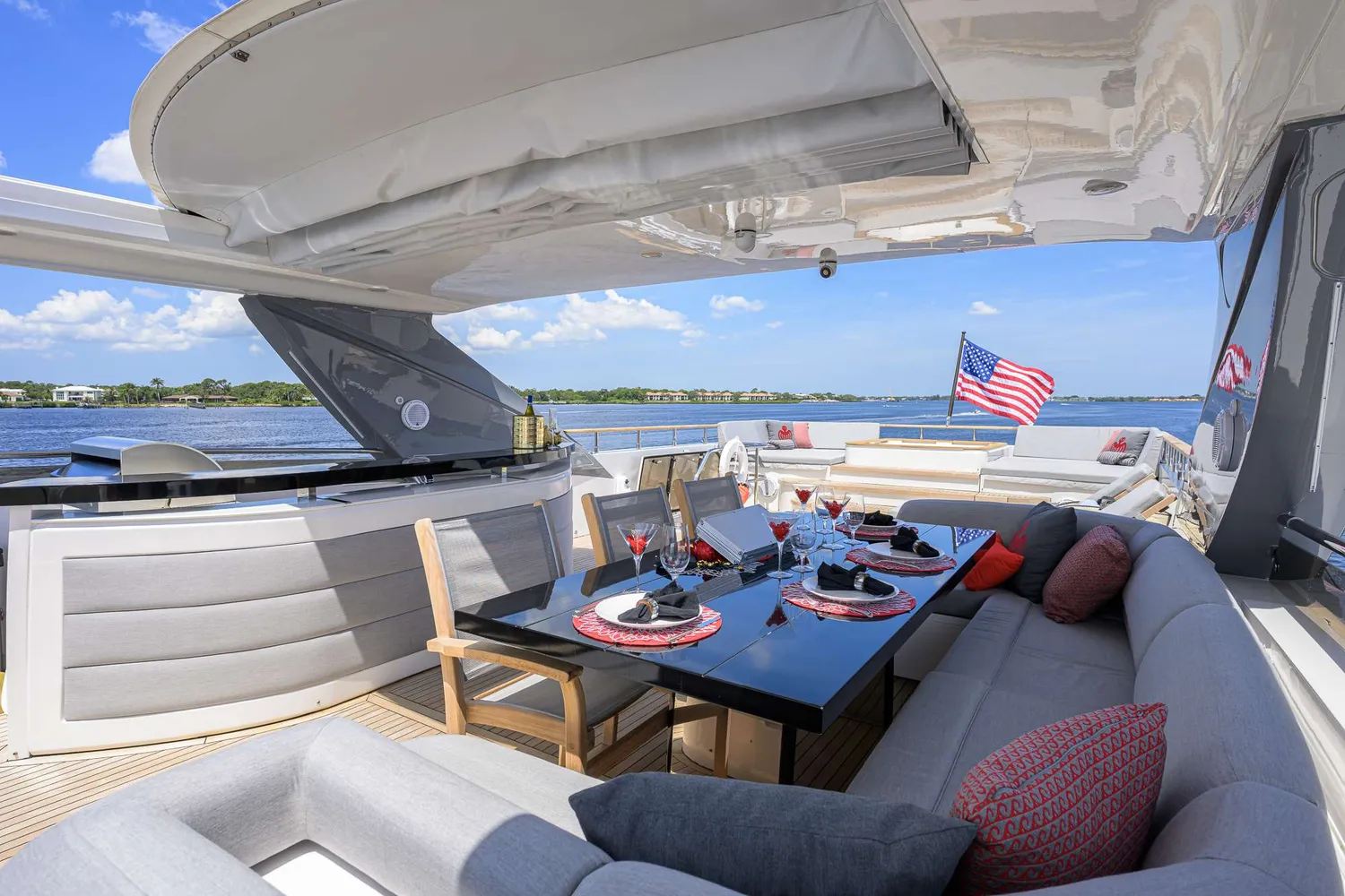 yacht-567532