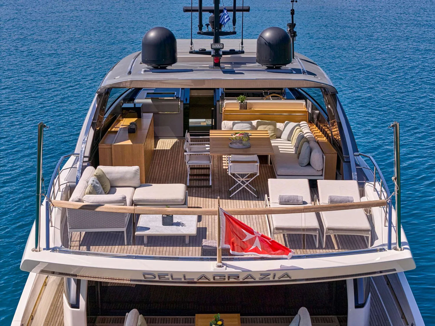 yacht-550458