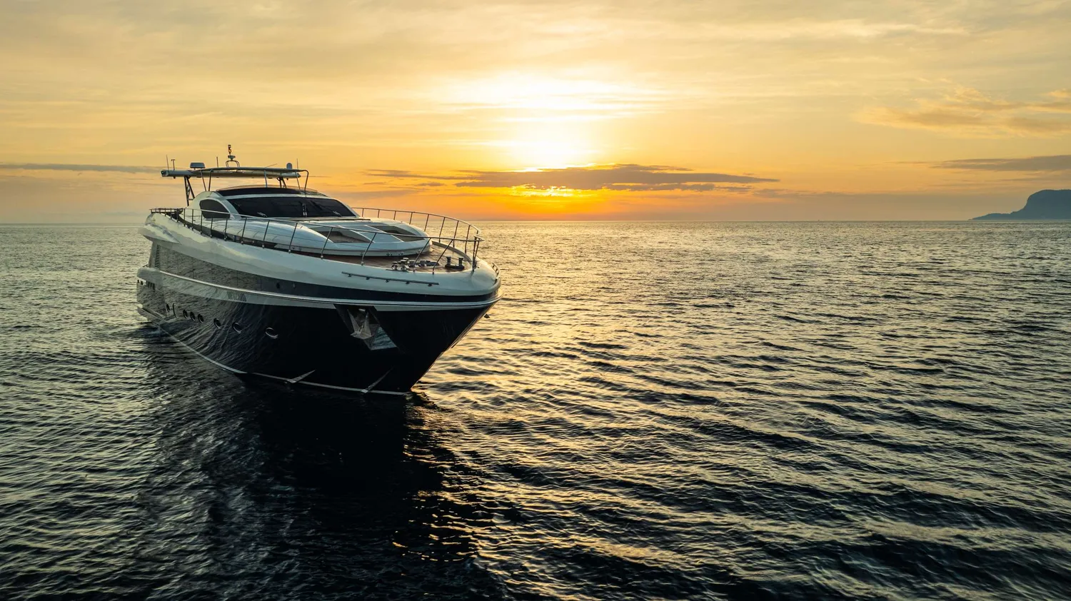 yacht-550200