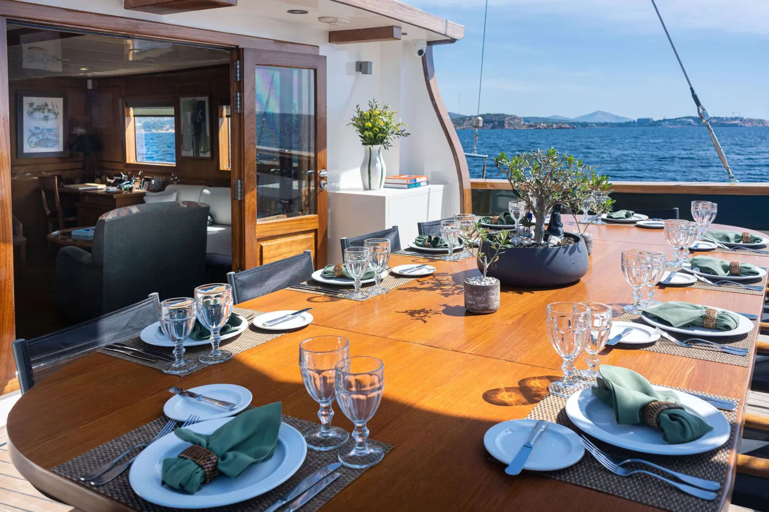 yacht-595398