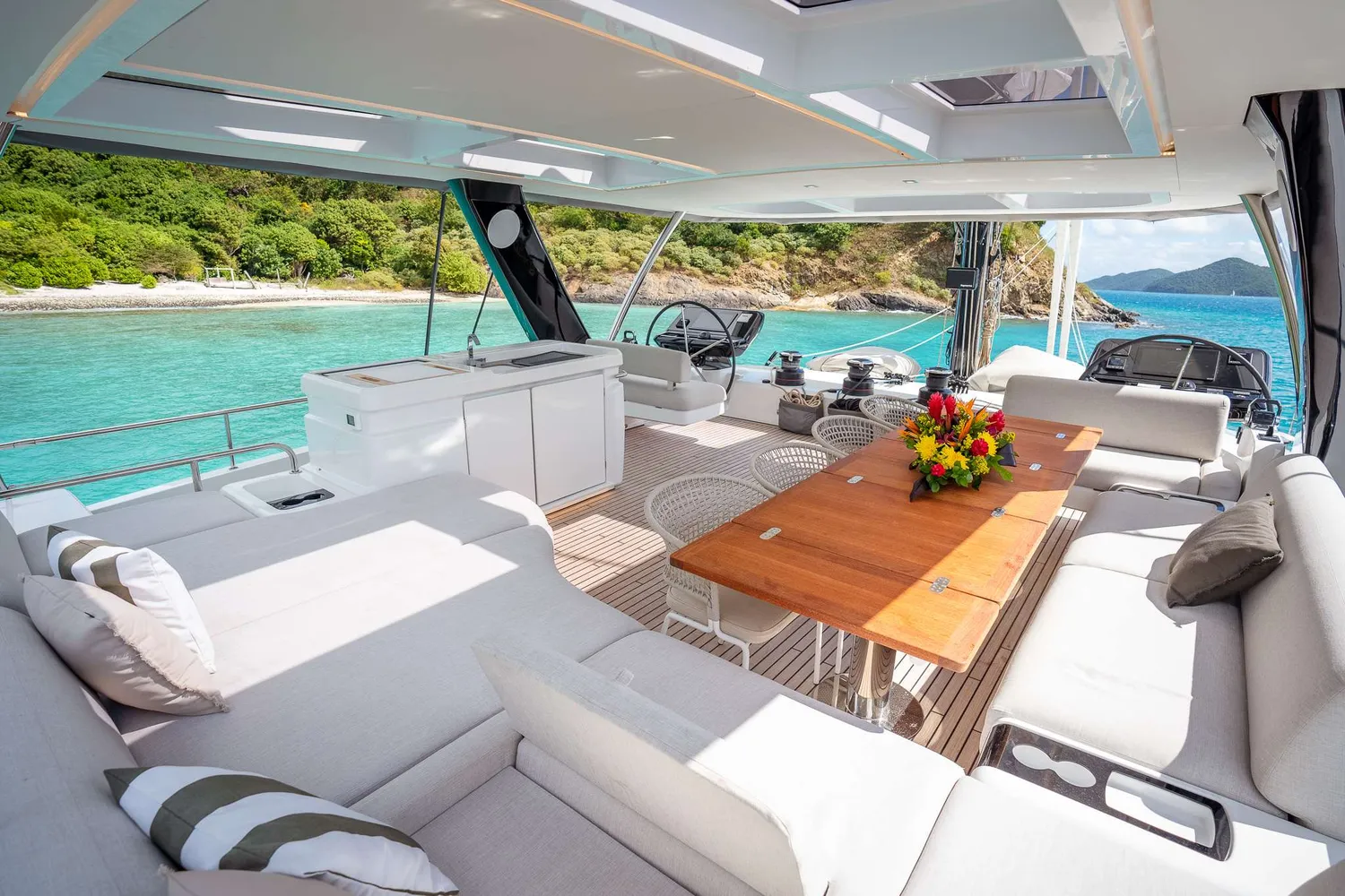 yacht-575369
