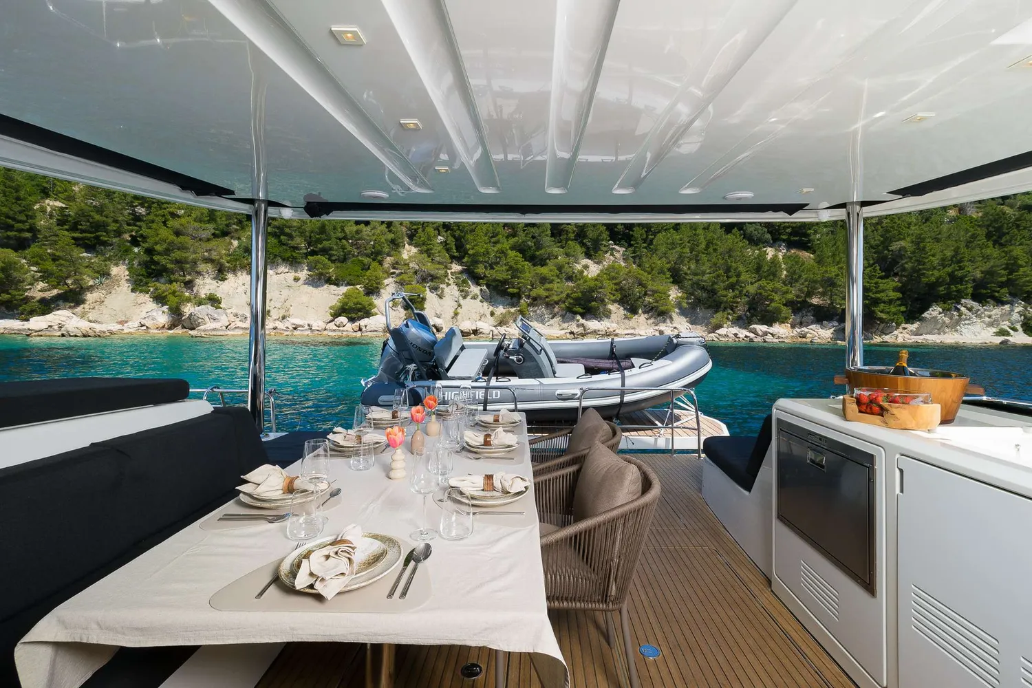 yacht-597906
