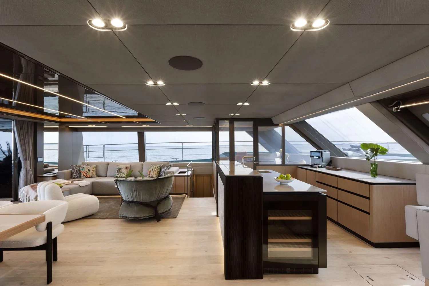 yacht-580820