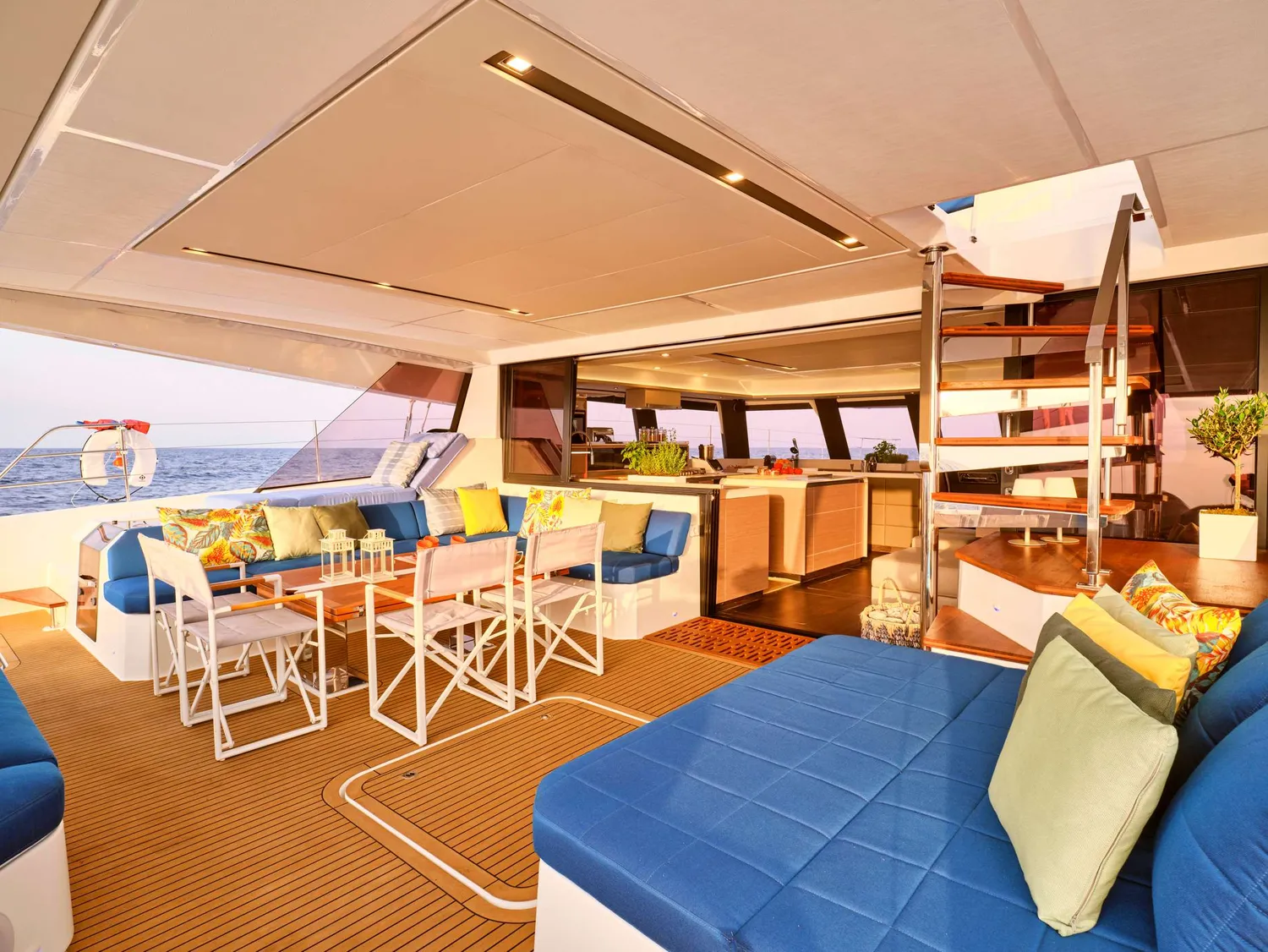 yacht-567026