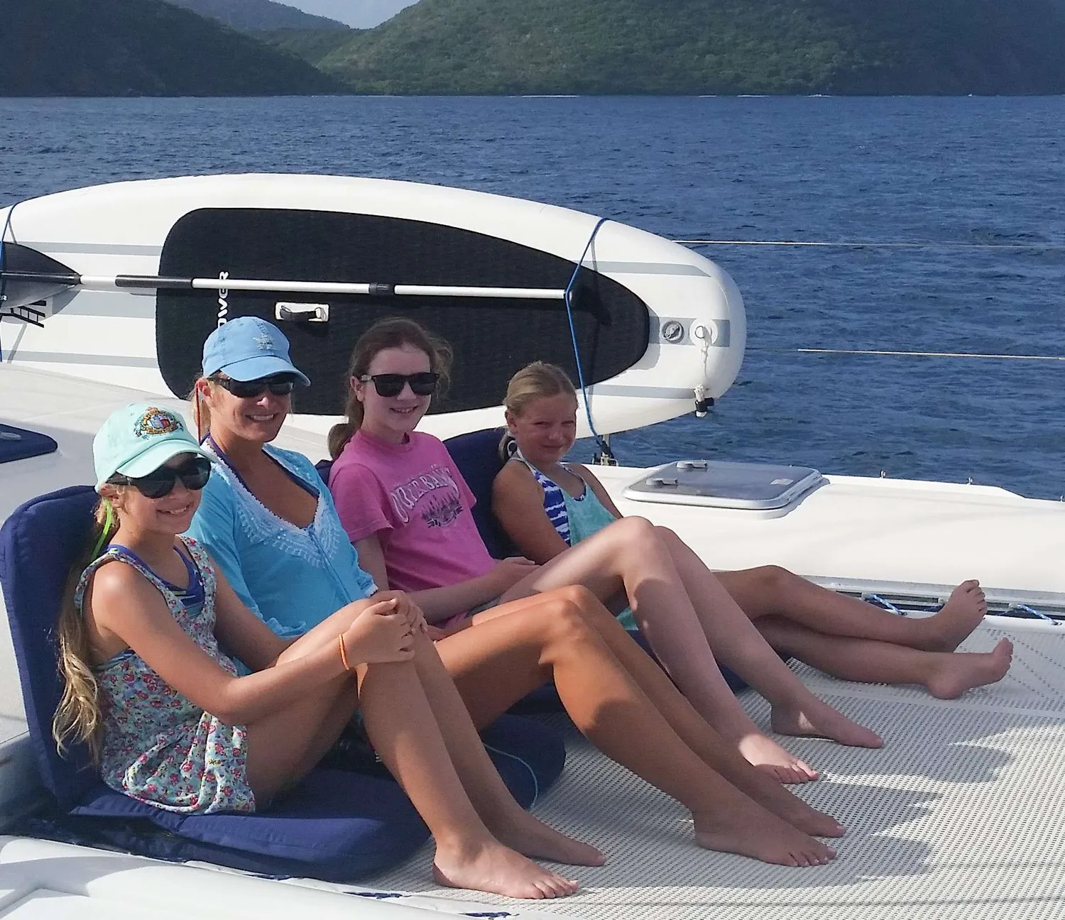 yacht-568709