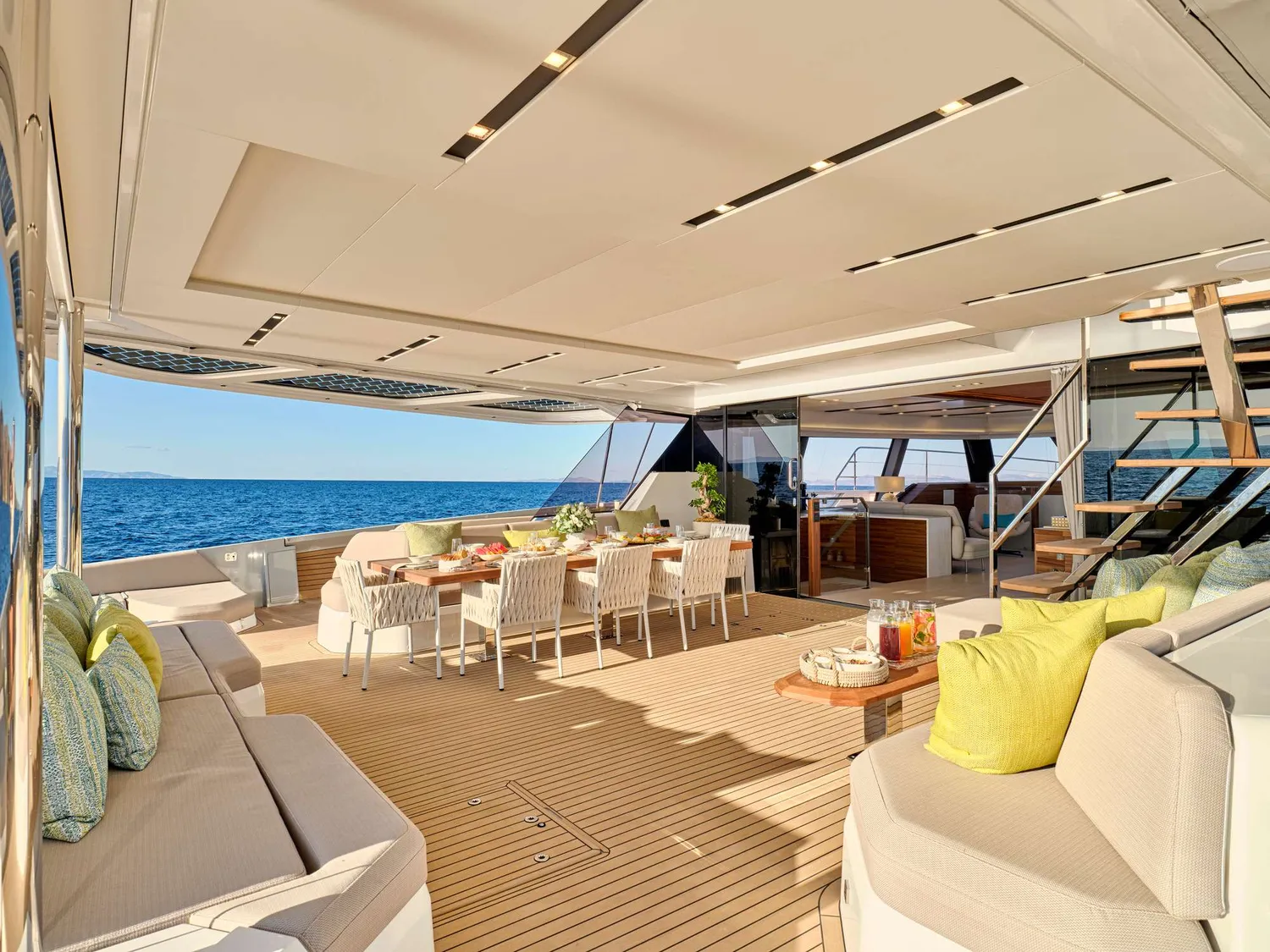 yacht-572281
