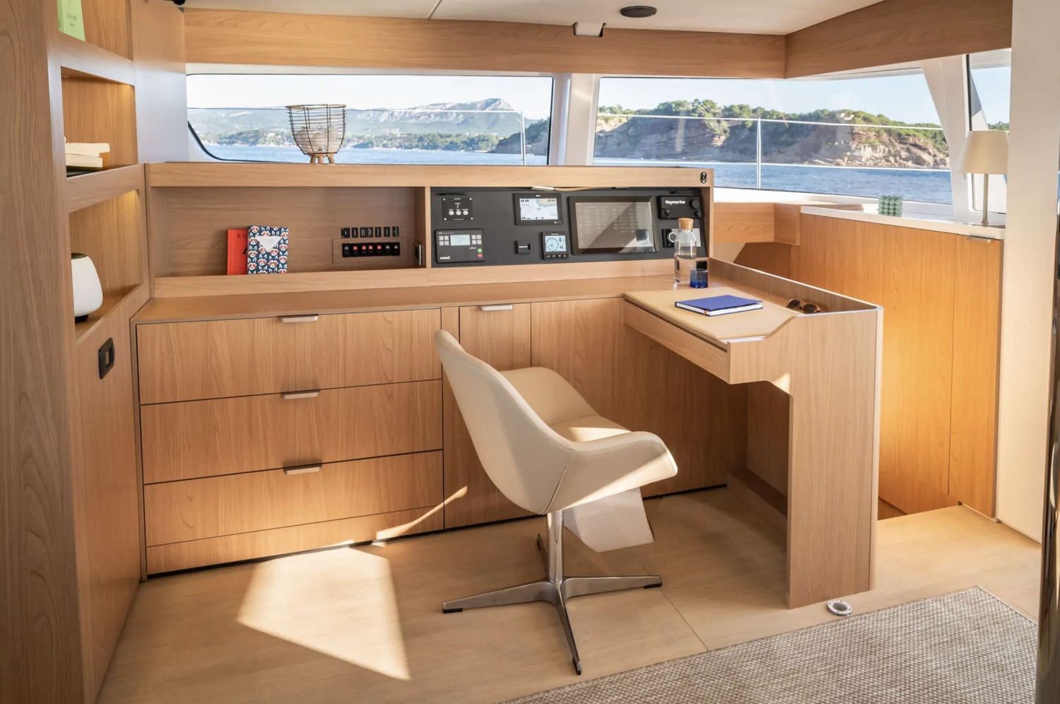 yacht-551183