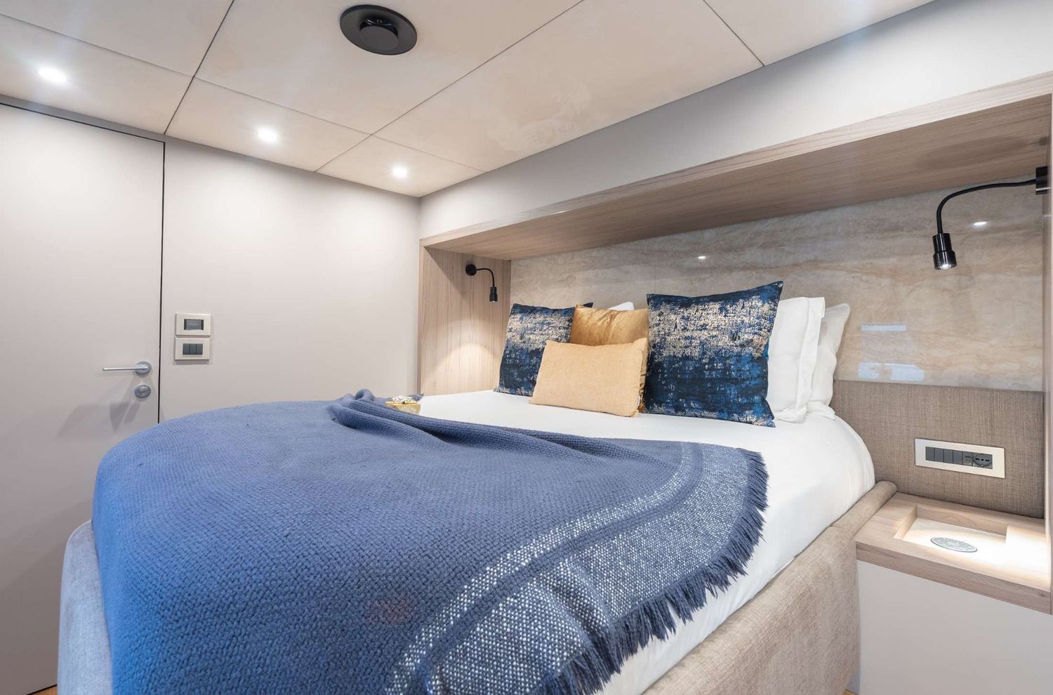 yacht-549386