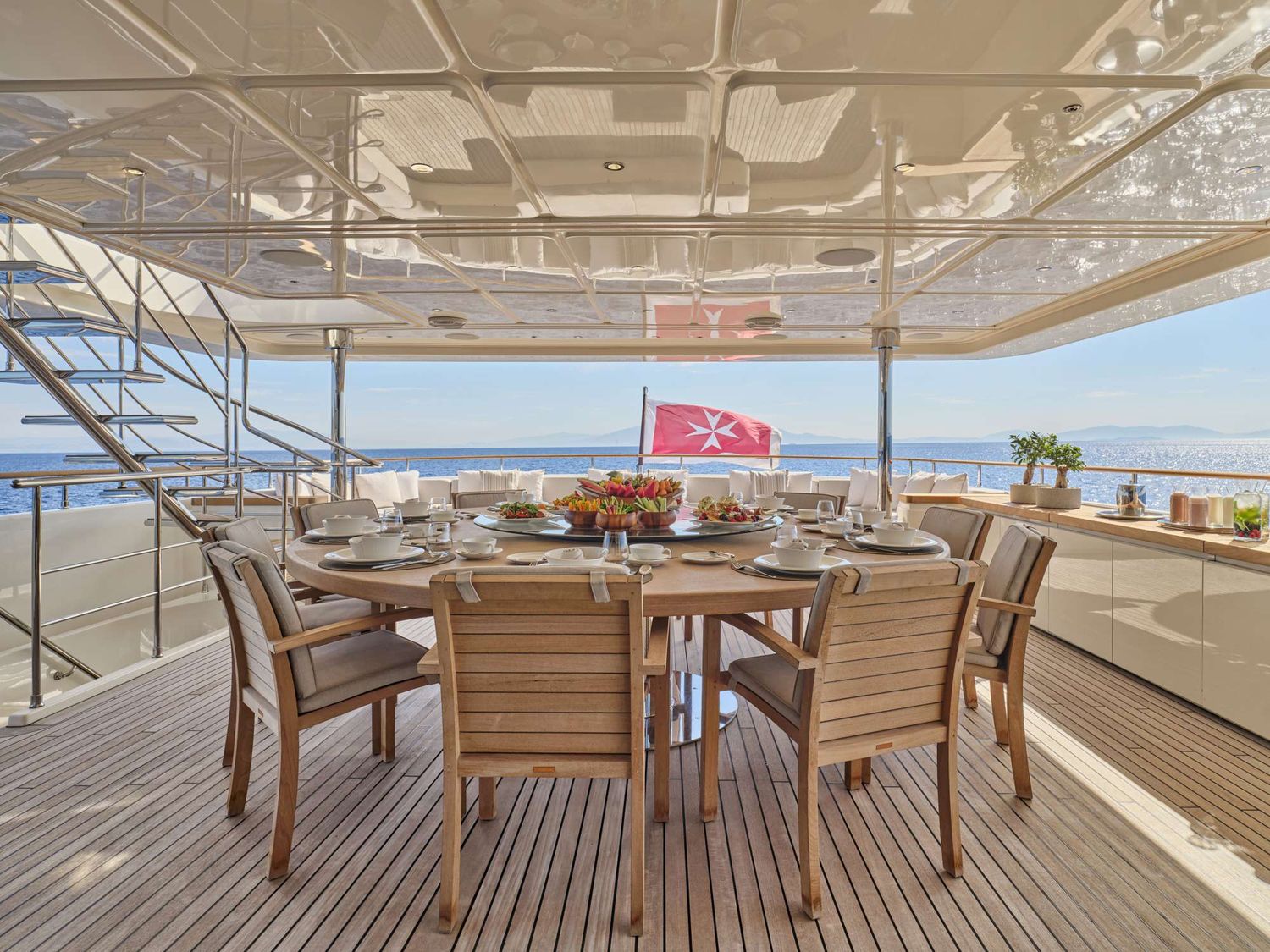 yacht-550947
