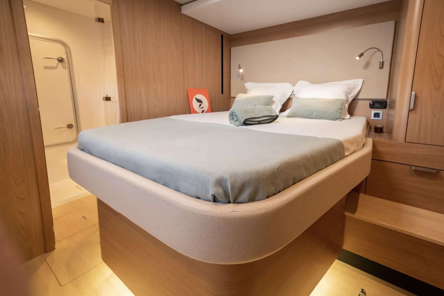 yacht-551181
