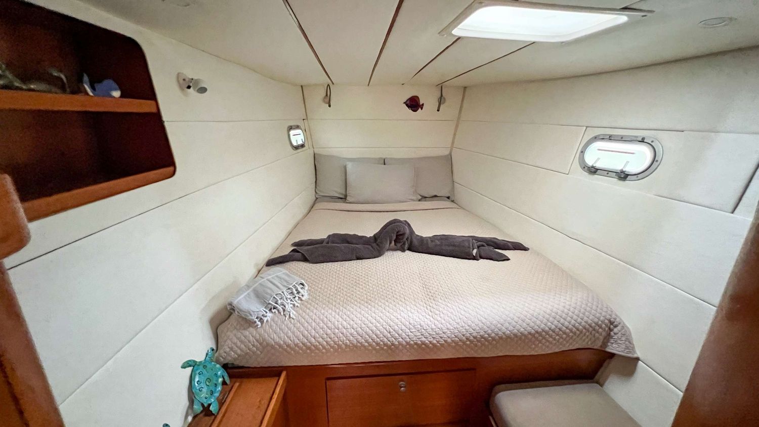 yacht-550417
