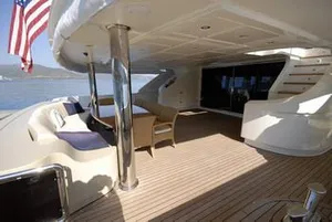 yacht-561916